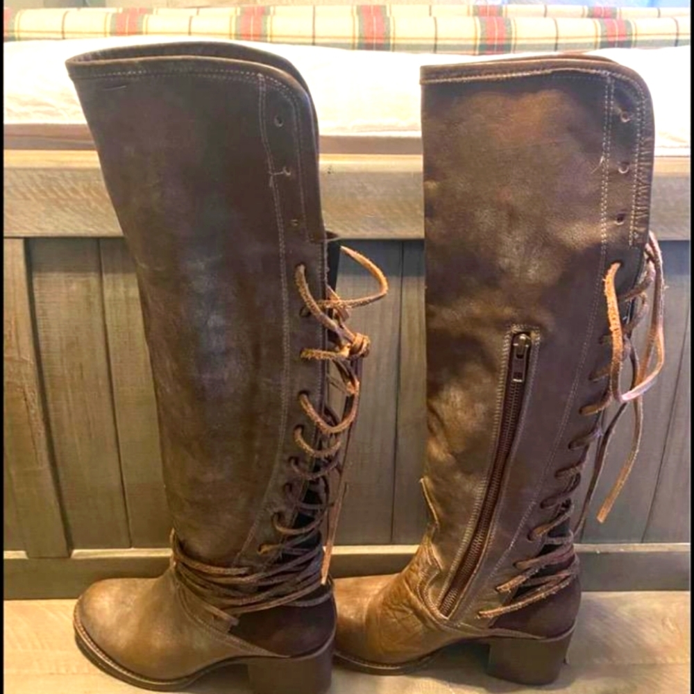 Freebird boots size 7